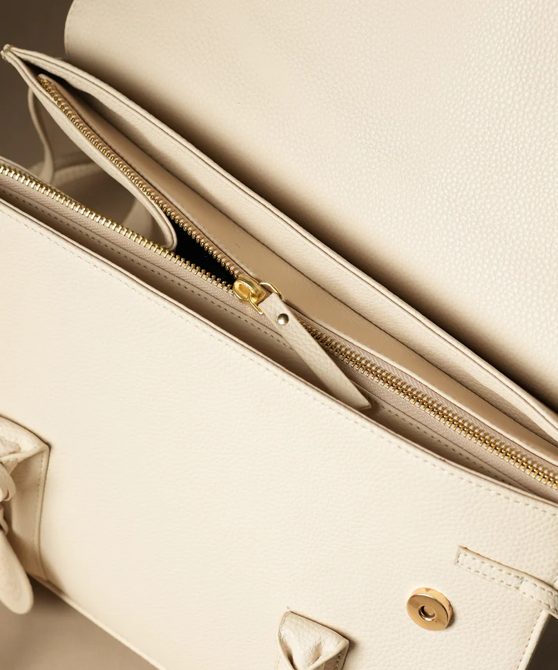 Ladybug White - Image 4