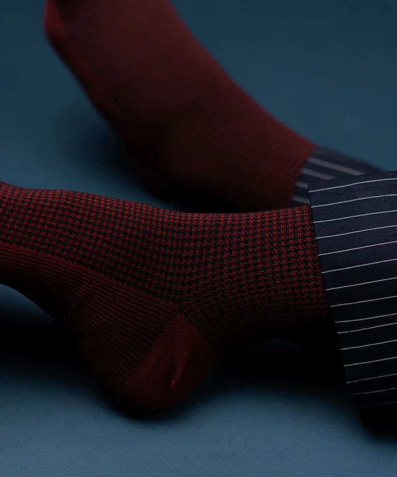 Maroon Houndstooth - Image 6