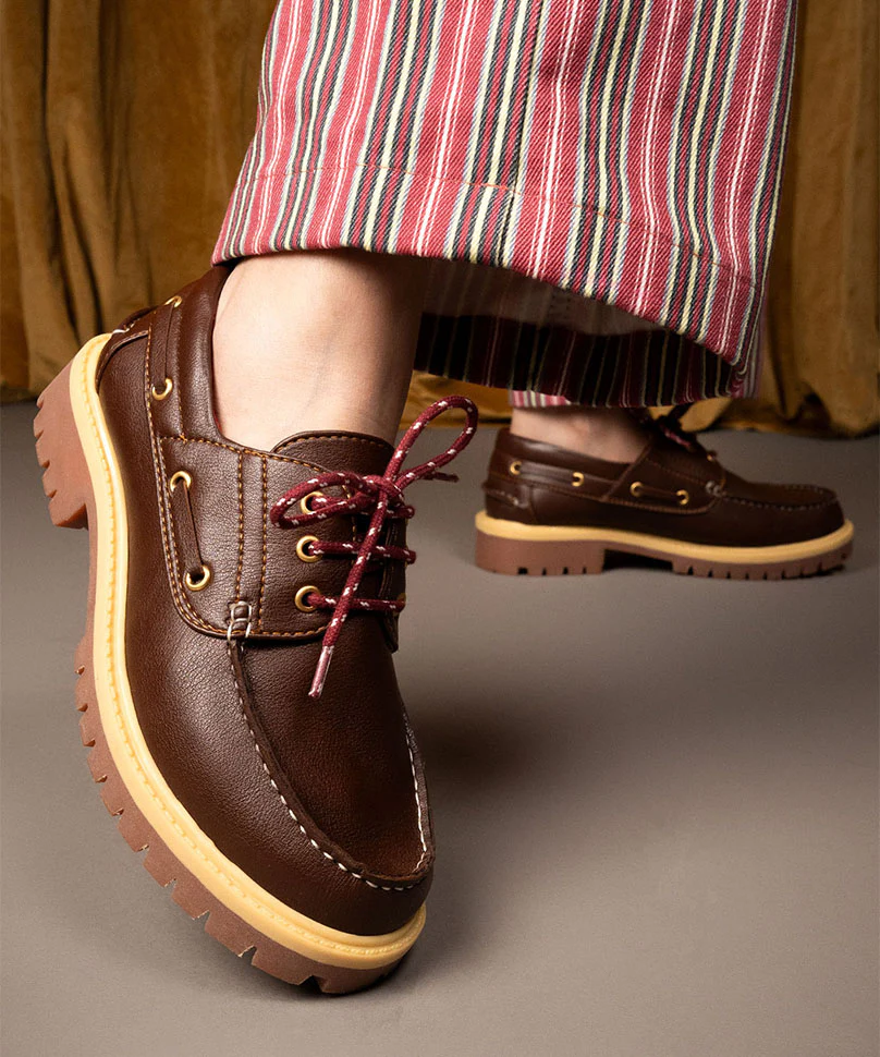 Passengers - Image 3