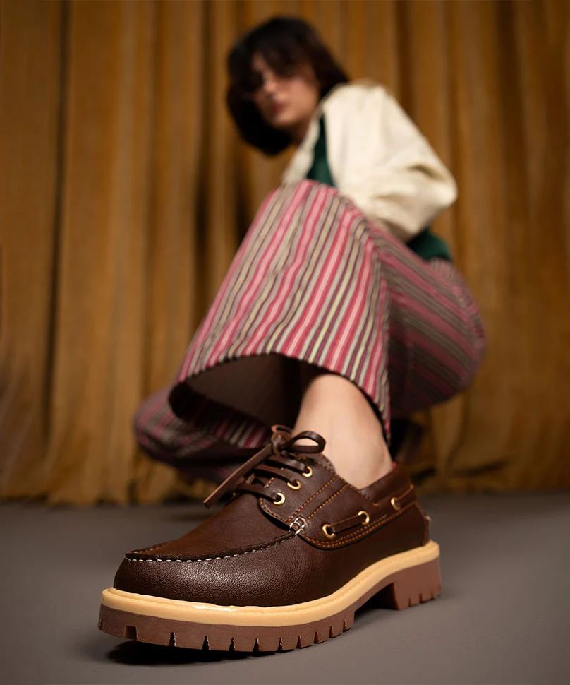 Passengers - Image 4