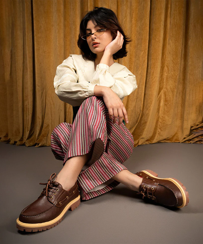 Passengers - Image 5