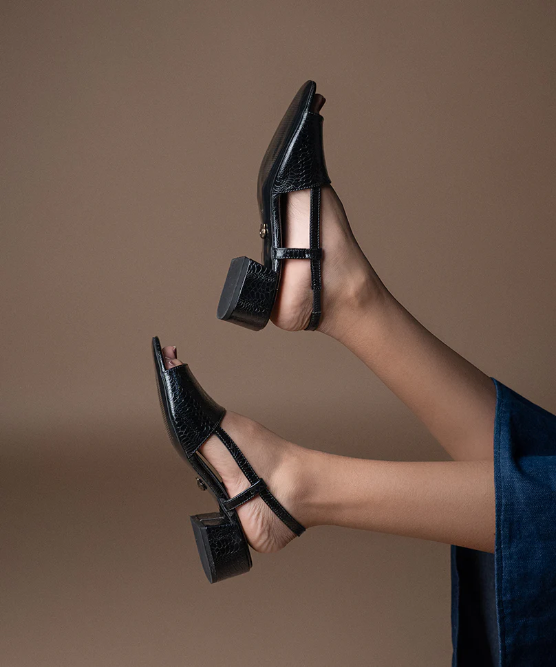 Pugs Black - Image 6